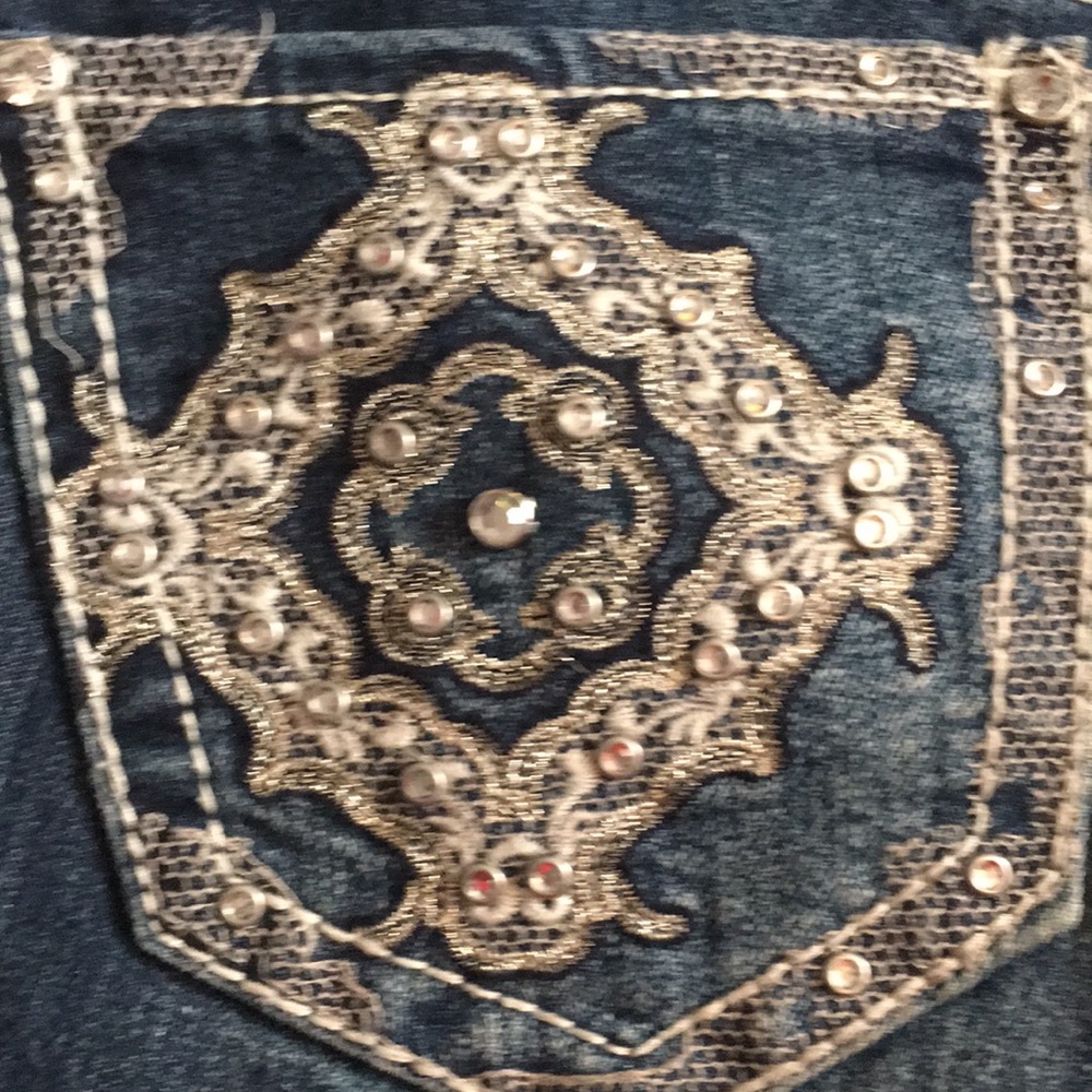 Jeans - Picture 5 of 6